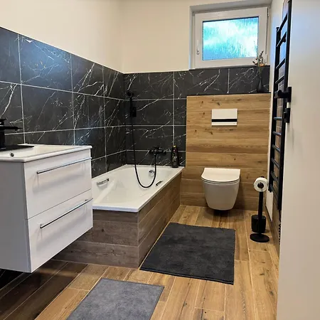 Apartmán J One